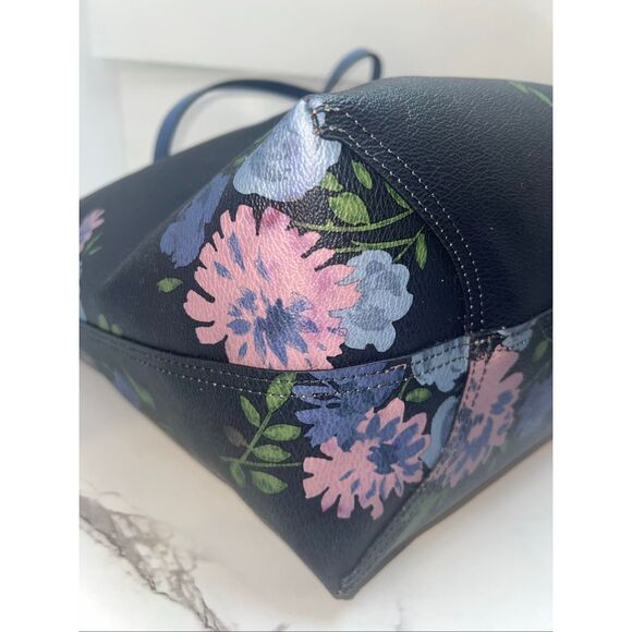 Coach Reversible Tote Handbag Floral Print F72652 - Picture 6 of 8